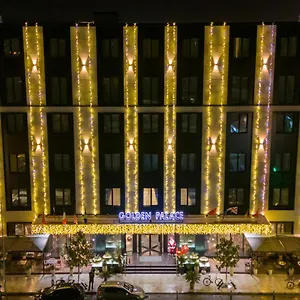 Golden Palace فندق