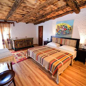 4* Hotel Tradita