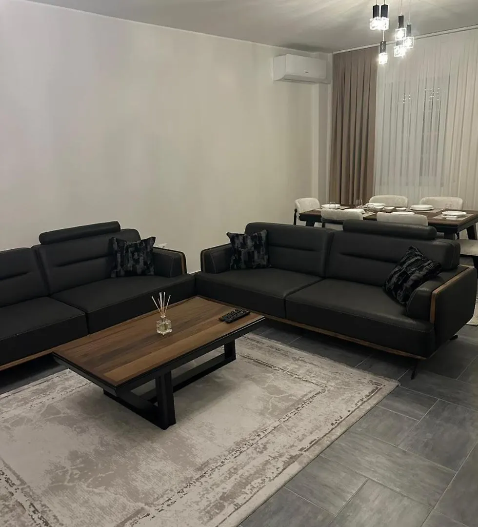 Ar-Lux Apartment Old Street Shkodër